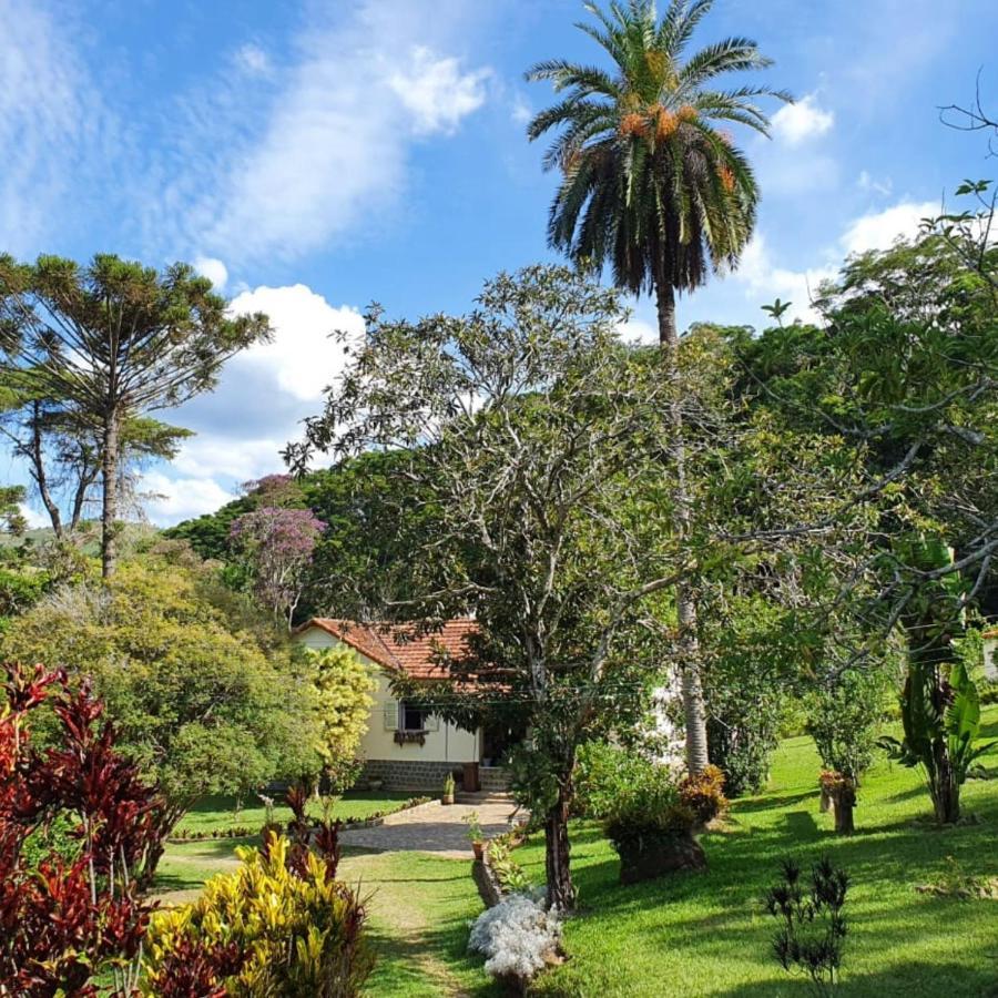 Sitio Araxa - 82 Anos De Historia - Suite Confortavel Em Meio A Floresta Paty do Alferes Bagian luar foto